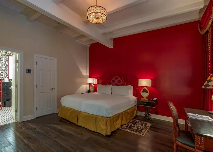 Dauphine Orleans Hotel